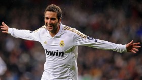 世俱杯直播-意甲中资背景球队在欧冠中的表现与前景预估