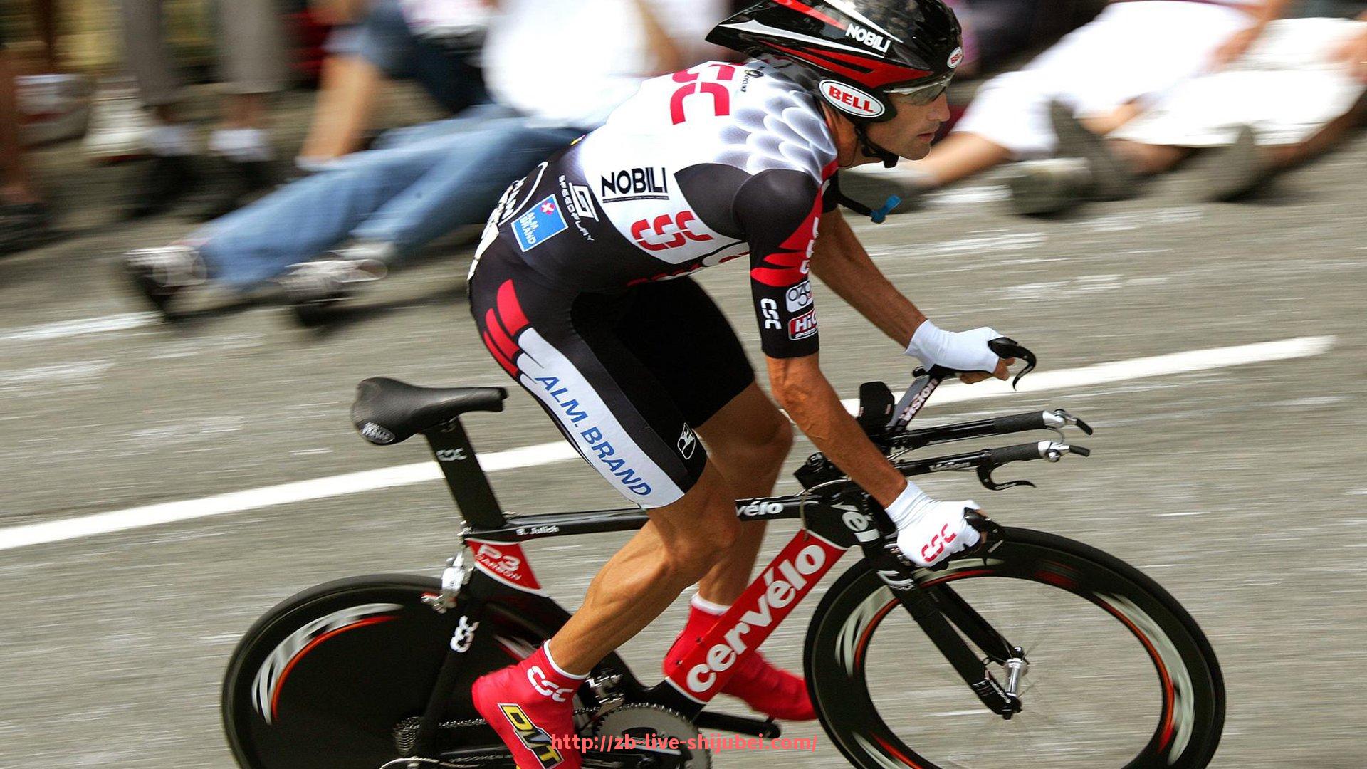 世俱杯直播-世俱杯盯人防守成功率排名最高的后卫球员榜单